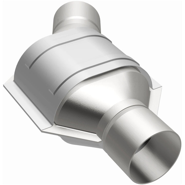 MagnaFlow Conv Universal 2.50 Angled Inlet OEM - Easy Install