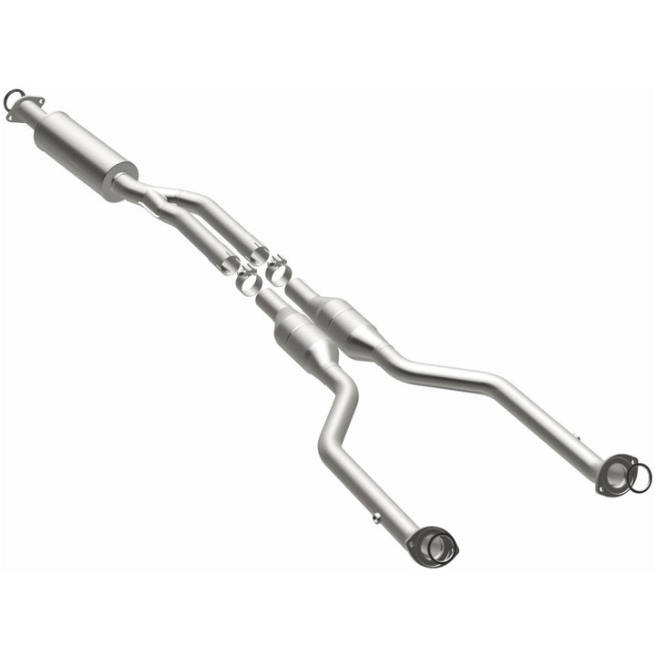 MagnaFlow Direct-Fit Catalytic Converter for 07-10 Lexus GS350