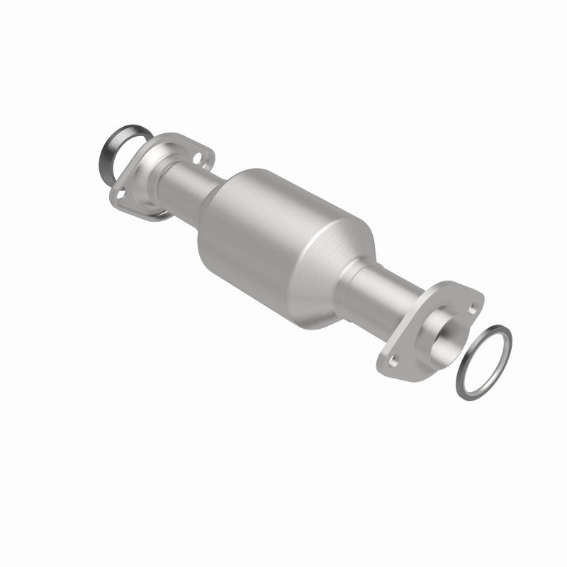 Magnaflow 11-15 Sienna 3.5 Underbody Converter - Easy Installation & OEM Grade
