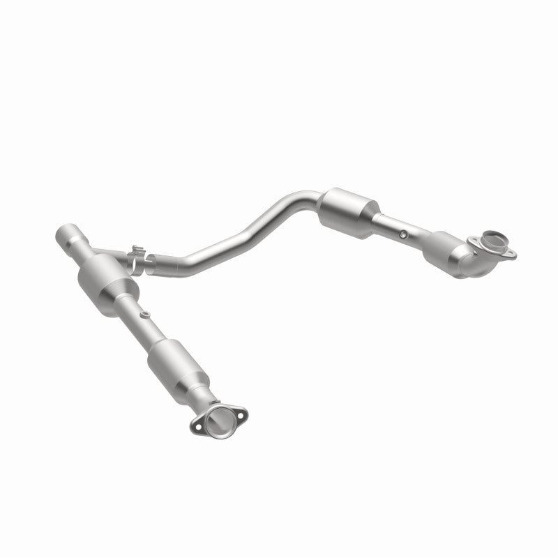 Magnaflow 05-08 Ford E-350 Super Duty 5.4L Direct Fit Converter - Easy Install