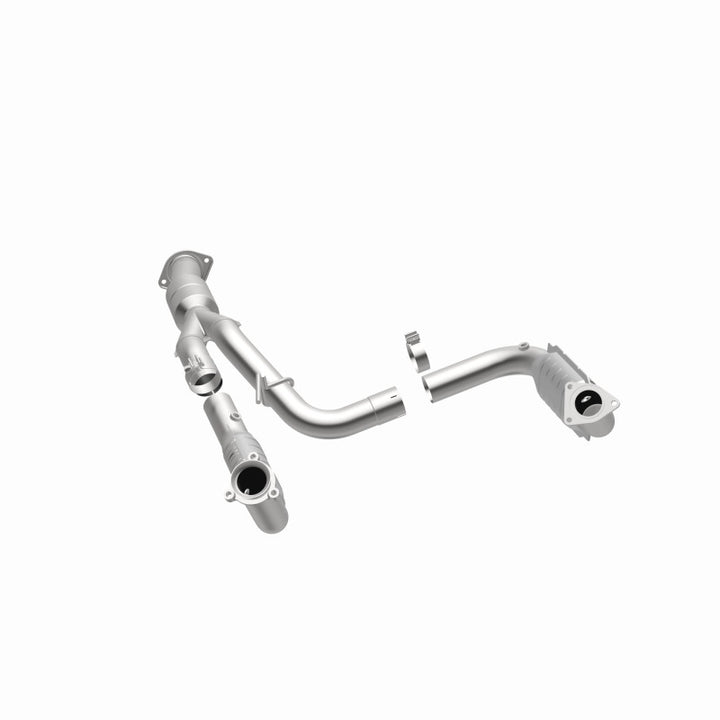 Magnaflow Conv DF 11-13 Chev Silverado 2500 HD/3500 HD 6.0L Catalytic Converter - OEM Grade