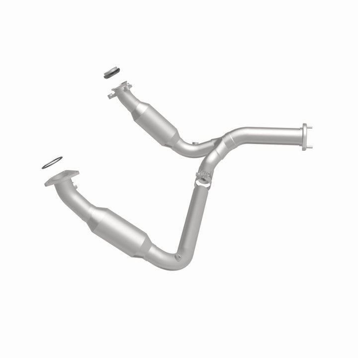 Magnaflow 07-08 Chevrolet Tahoe 5.3L Direct Fit Converter Easy Install