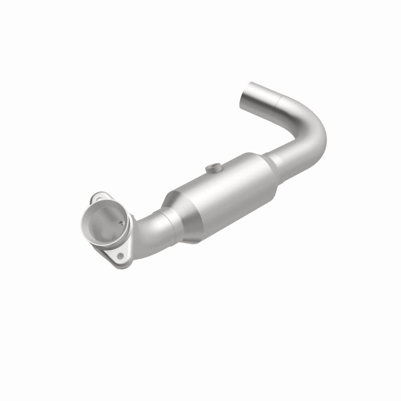 Magnaflow 07-08 Ford Expedition 5.4L Direct Fit Converter Easy Install