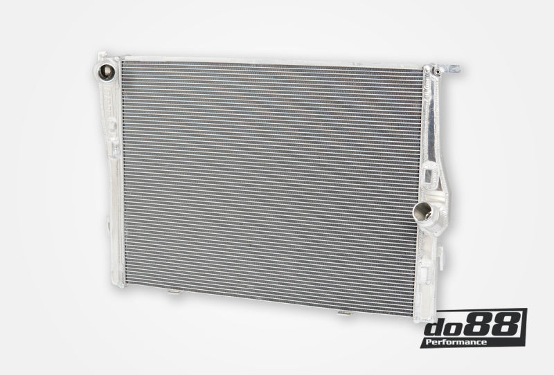 do88 Aluminium Performance Radiator - BMW M3 E90 / E92 / E93 2007-2013