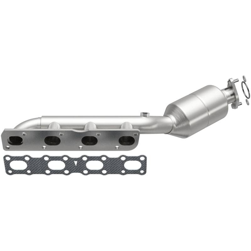 MagnaFlow Direct-Fit Stainless Steel Catalytic Converter 5.6L V8 - 04-06 Nissan Titan - OneFastShop