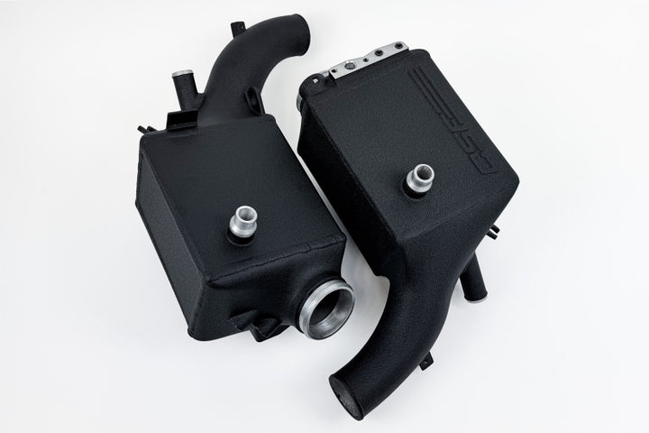 CSF Charge-Air-Cooler Set - BMW G90 M5 / G99 M5 Touring 2025-2026 - Crinkle Black, view 2