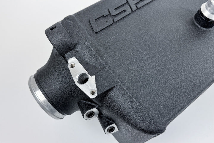 CSF Charge-Air-Cooler Set - BMW G90 M5 / G99 M5 Touring 2025-2026 - Crinkle Black, view 3