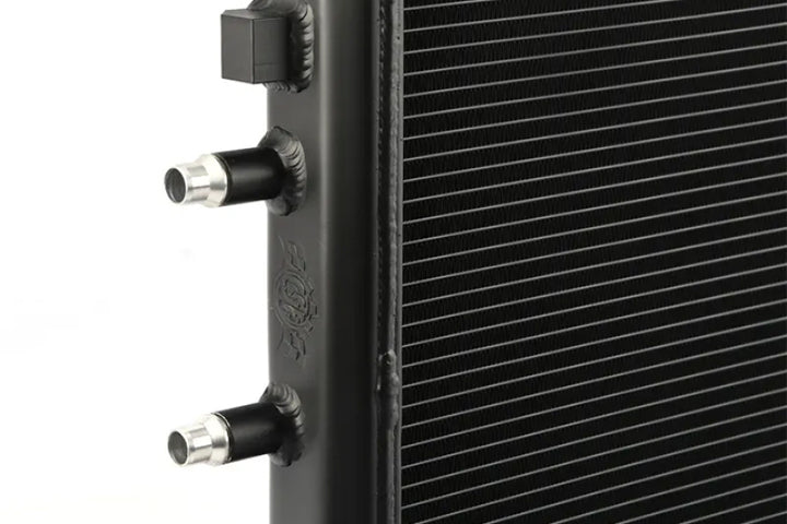 CSF Front Mount Heat Exchanger - BMW M2 / M3 / M4 / i8 2014-2021 - Black, view 3