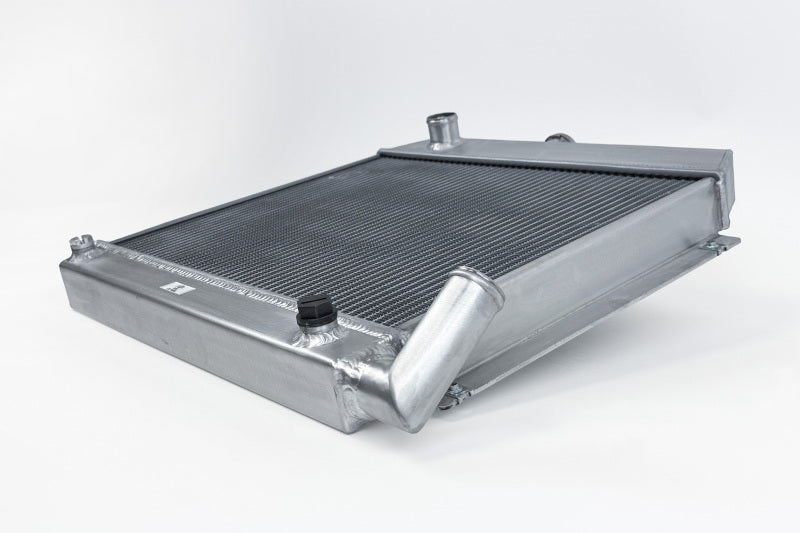 CSF High-Performance All-Aluminum Radiator - BMW 2002 / 1602 (E10) 1966-1976, view 4