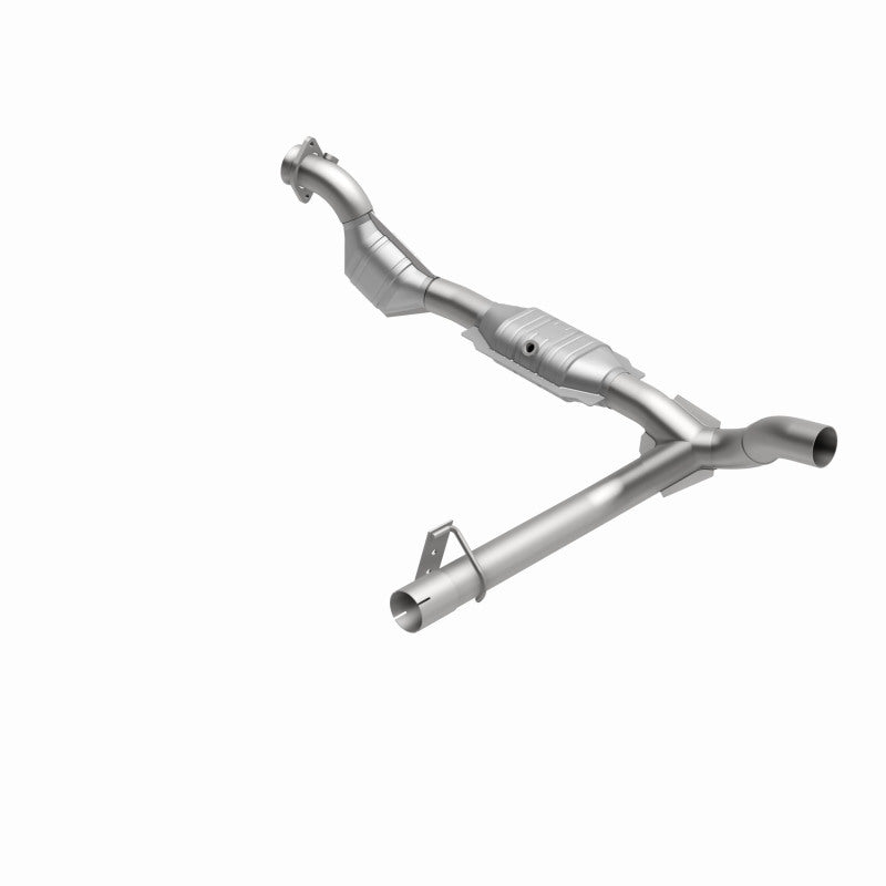 MagnaFlow Conv DF 01 Ford Trucks 4.6L Easy Install, In Stock