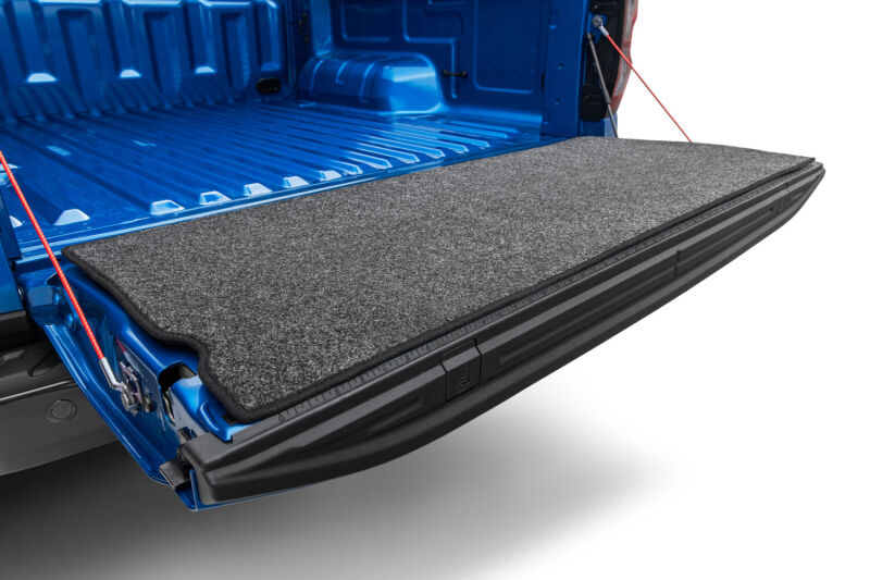 Husky Liners Tailgate Mat - Chevrolet Silverado 1500 / GMC Sierra 1500 2019-2026 - Non-MultiPro Tailgate