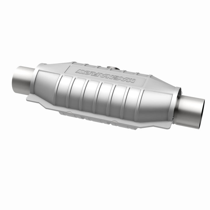 MagnaFlow Conv Univ 2.5 OBDII Rear Mid-Bed 02 In Stock