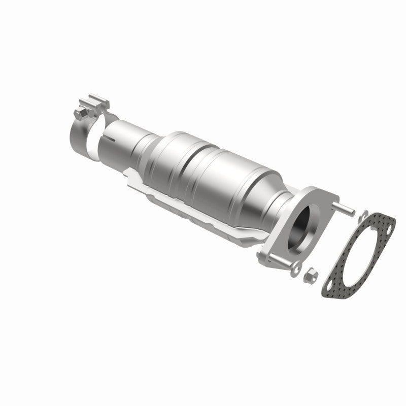 MagnaFlow 11-12 Chevy Malibu 2.4L Catalytic Converter - CARB Compliant