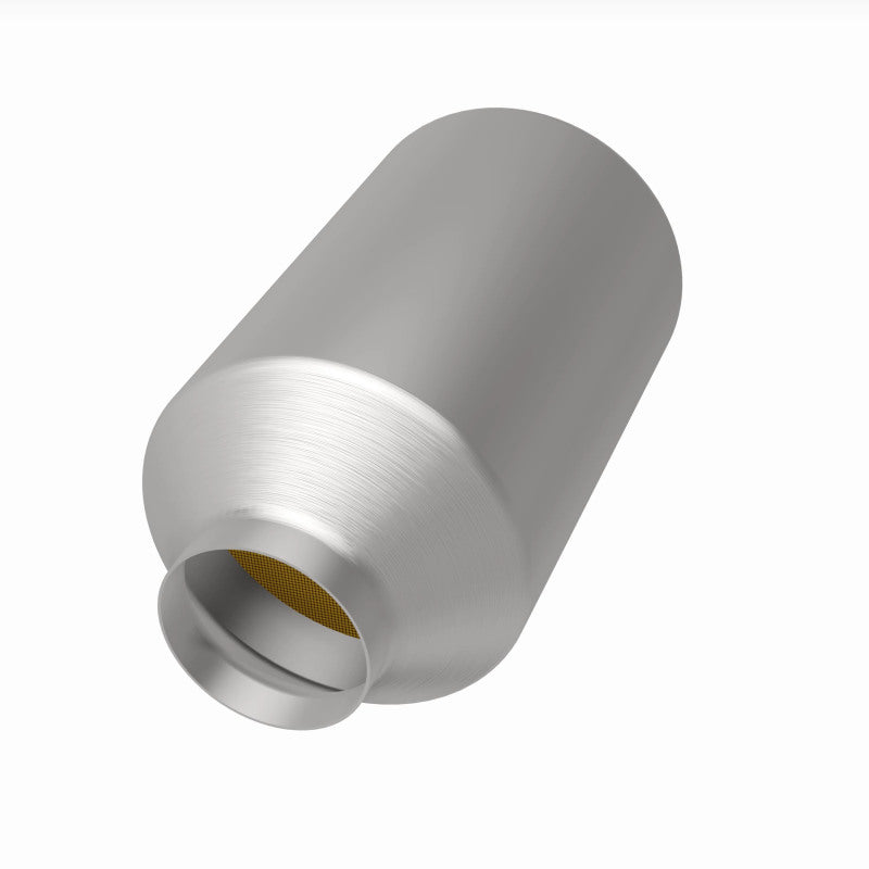 MagnaFlow GM 3500/4500 HD 6.0L 3in Universal Converter In Stock