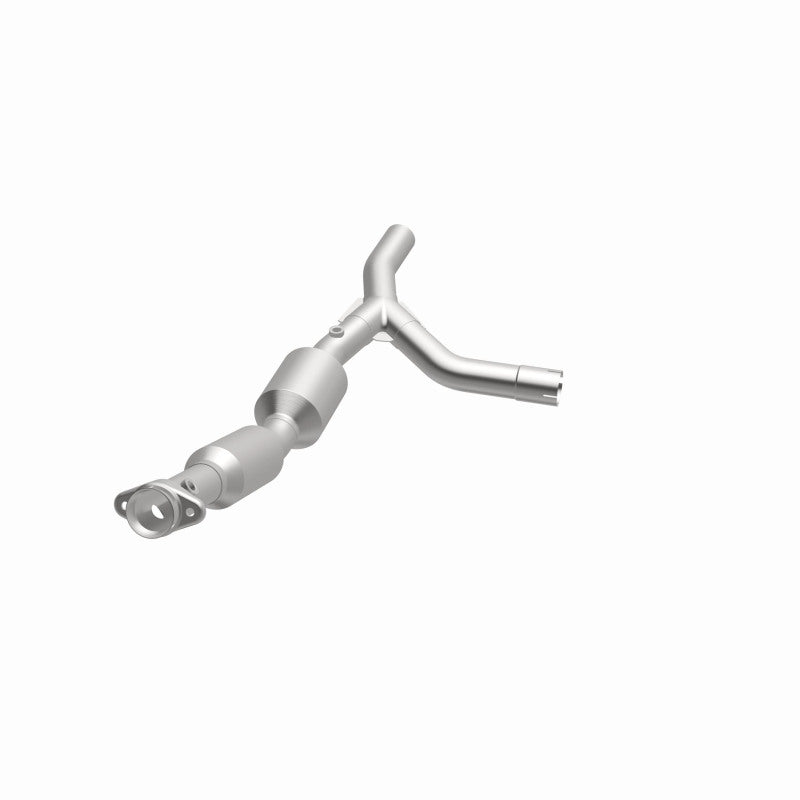 Magnaflow 2007 Ford E-150 4.6L Direct Fit Converter In Stock