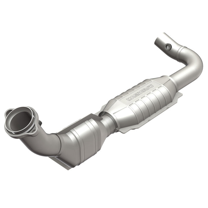 MagnaFlow Direct-Fit Catalytic Converter 99-00 Ford F-150 5.4L 2WD