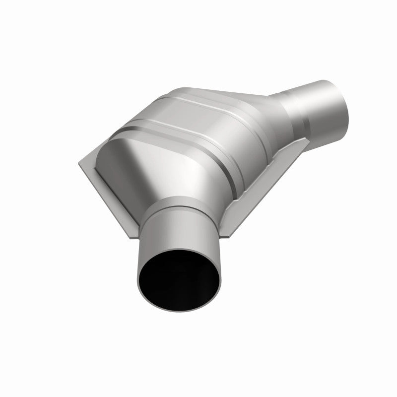 MagnaFlow Conv Univ 2.25 Angled In/Out - Easy Install
