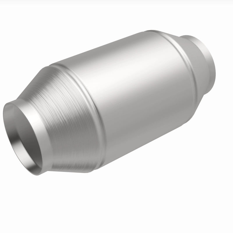 MagnaFlow Conv Universal 2.50 inch C/C CA Pre-OBDII In Stock