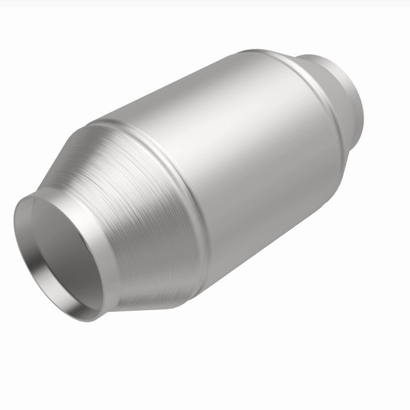MagnaFlow Conv Universal 2.50 inch C/C CA Pre-OBDII In Stock