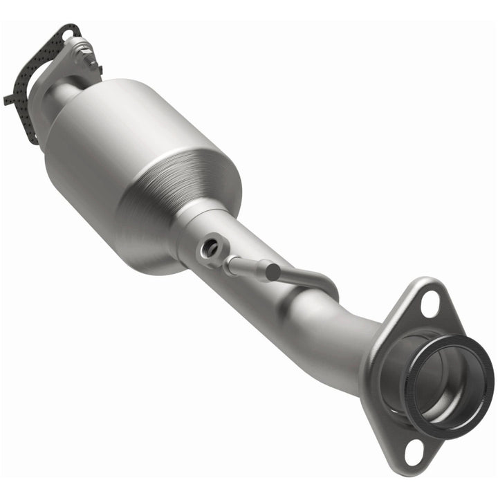 Magnaflow 20-21 Nissan NV200 2.0L Direct Fit Cat Converter (California Grade)