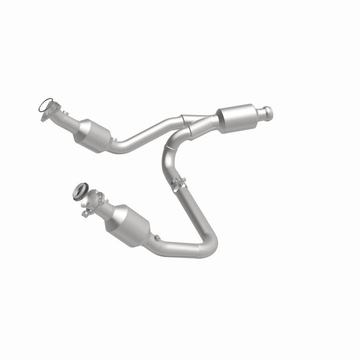 MagnaFlow 14-15 Chevy Silverado 1500 5.3L Catalytic Converter - Easy Install