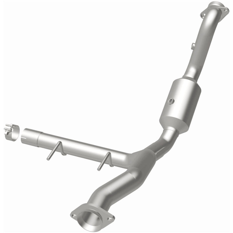 MagnaFlow Direct Fit Catalytic Converter 15-17 Ford F150 2.7L V6