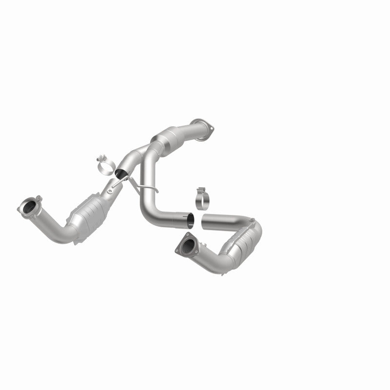 Magnaflow Conv DF 11-13 Chev Silverado 2500 HD/3500 HD 6.0L Catalytic Converter - OEM Grade