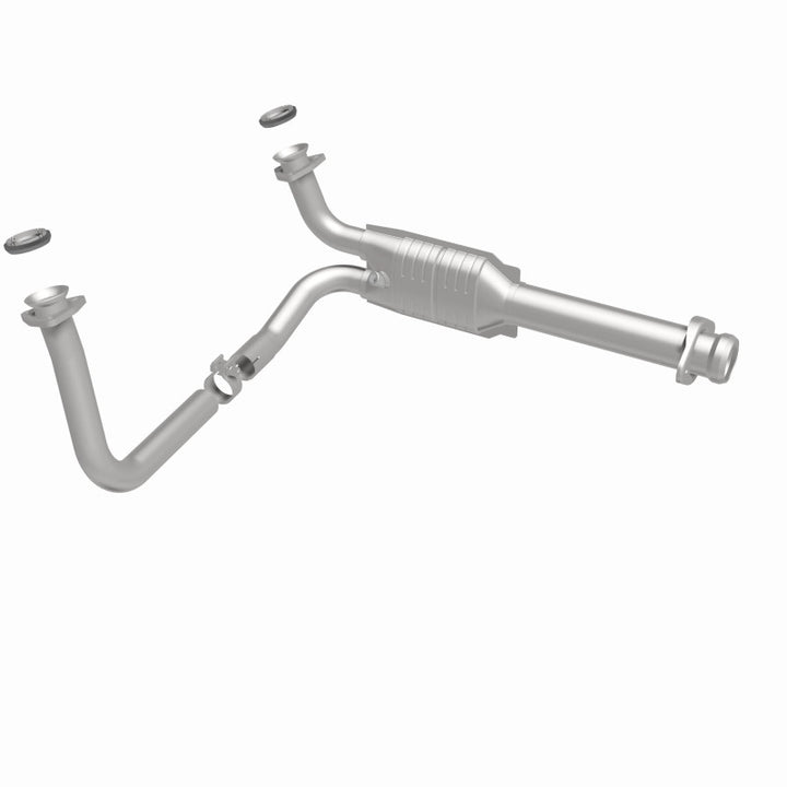 MagnaFlow Conv DF GM 1500/2500/Suburban 5.0L Catalytic Converter - Easy Installation & Federal Compliant