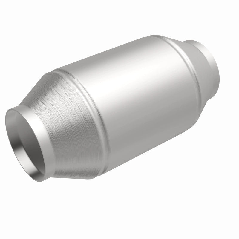 MagnaFlow Conv Universal 2.50 inch C/C CA Pre-OBDII In Stock