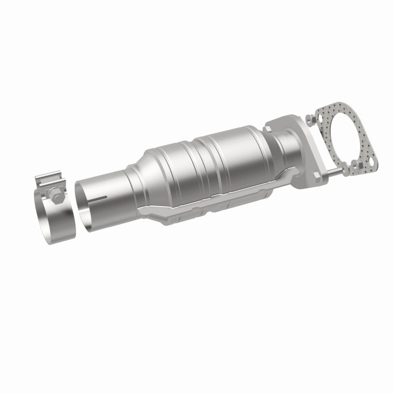 MagnaFlow 11-12 Chevy Malibu 2.4L Catalytic Converter - CARB Compliant