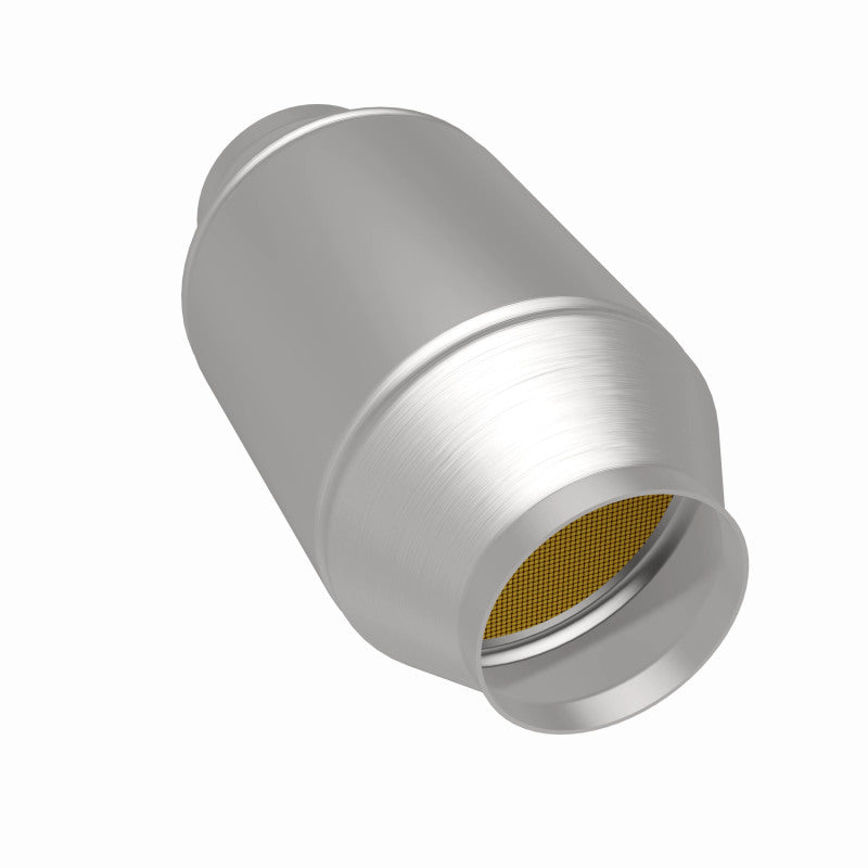 MagnaFlow Conv Universal 2.50 inch C/C CA Pre-OBDII In Stock
