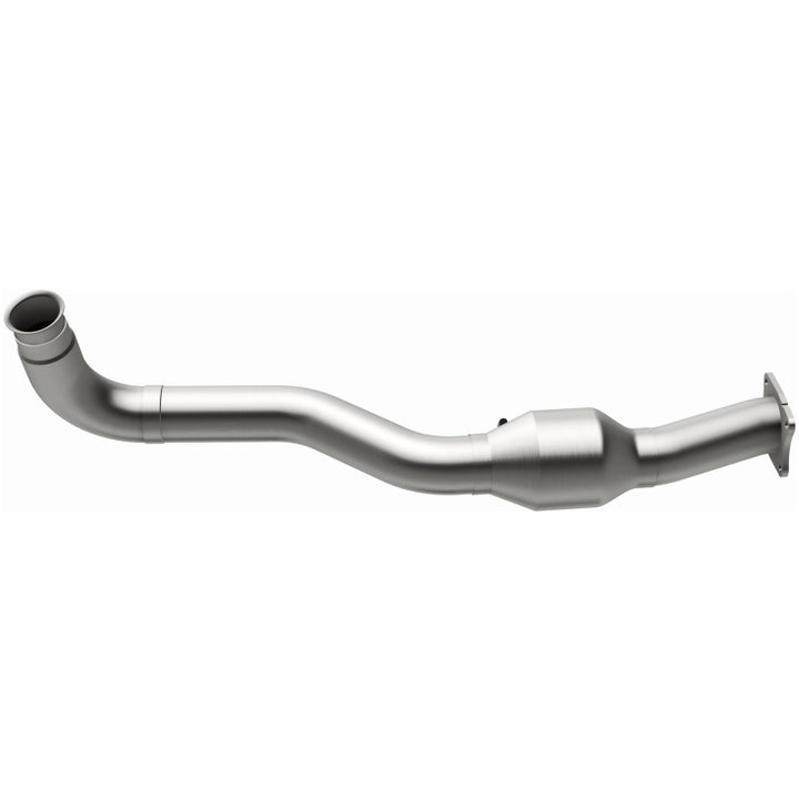 MagnaFlow Catalytic Converter for 01-05 GM Silv/Sierra 6.6L - Federal/EPA Compliant