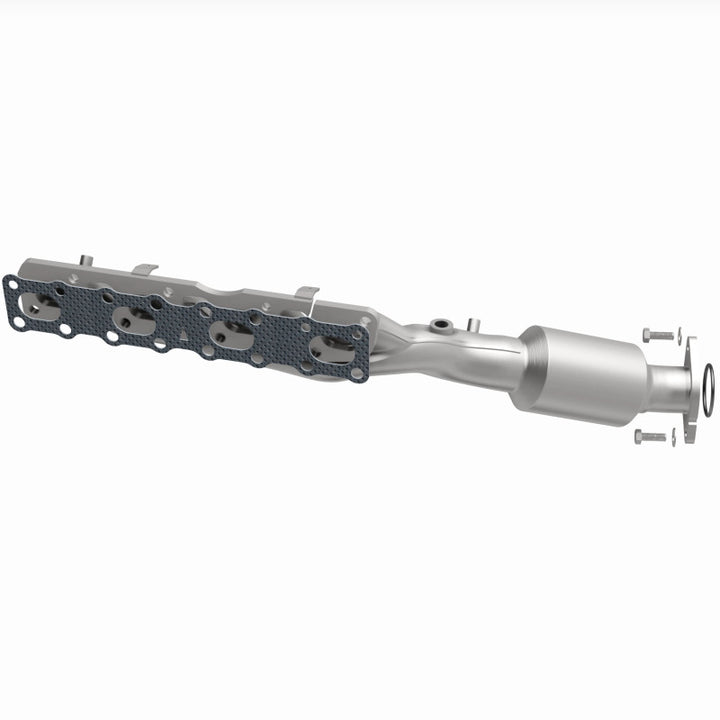 MagnaFlow Direct Fit Converter for Nissan Titan 5.6L - CARB Compliant & Easy Install