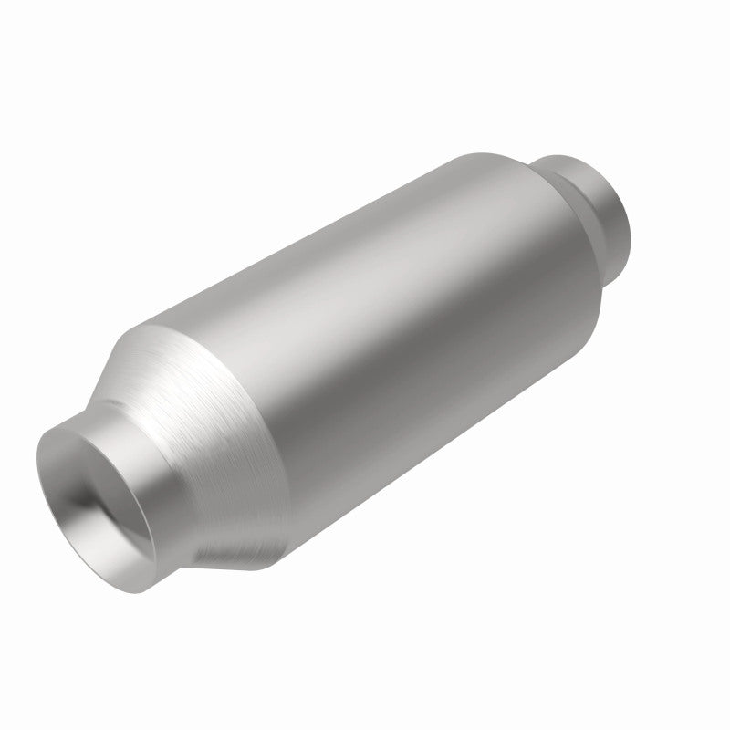 MagnaFlow Conv Universal 2.5 inch C/C Spun Body In Stock