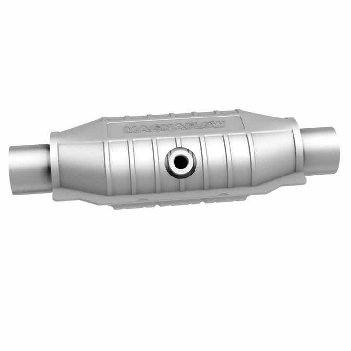 MagnaFlow Conv Univ 2.5 OBDII Rear Mid-Bed 02 In Stock