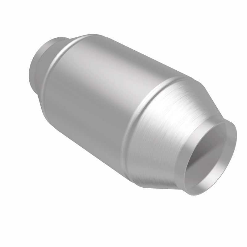 MagnaFlow Conv Universal 2.50 inch C/C CA Pre-OBDII In Stock