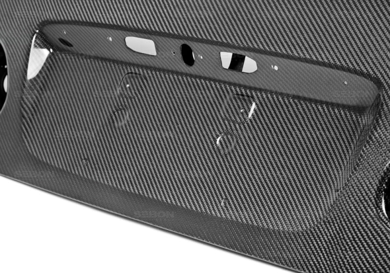 Seibon OEM-Style Carbon Fiber Trunk/Hatch for 98-04 Lexus GS Series