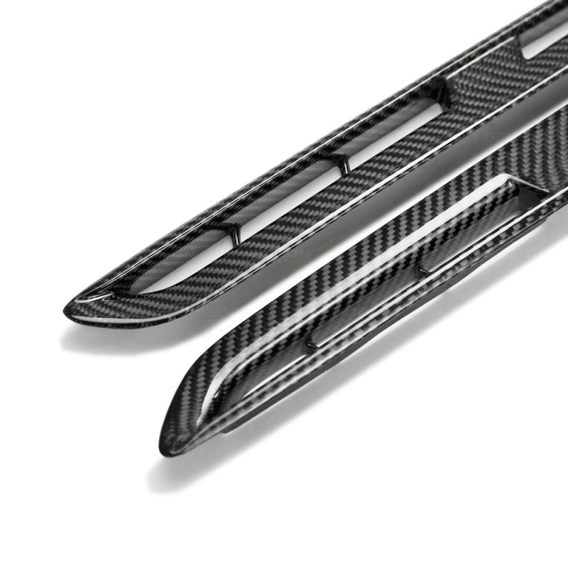 Seibon Carbon Fiber Fender Ducts for 09-10 Nissan GTR R35 - OneFastShop