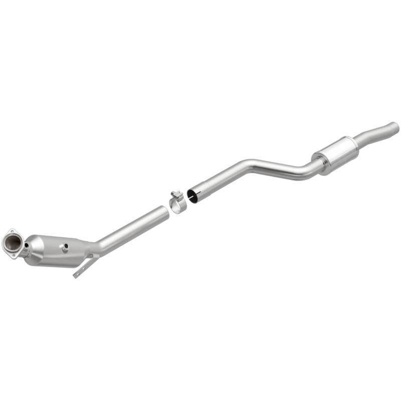 Magnaflow Direct Fit Catalytic Converter 08-10 Mercedes-Benz C300 3.0L CARB Compliant - OneFastShop