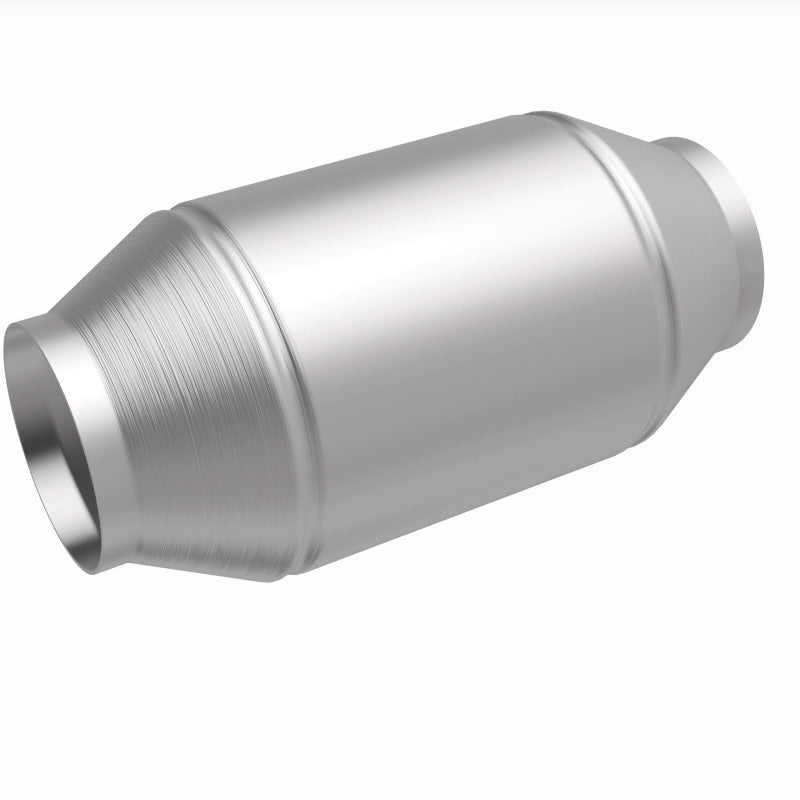 MagnaFlow Conv Universal 2.50 inch C/C CA Pre-OBDII In Stock