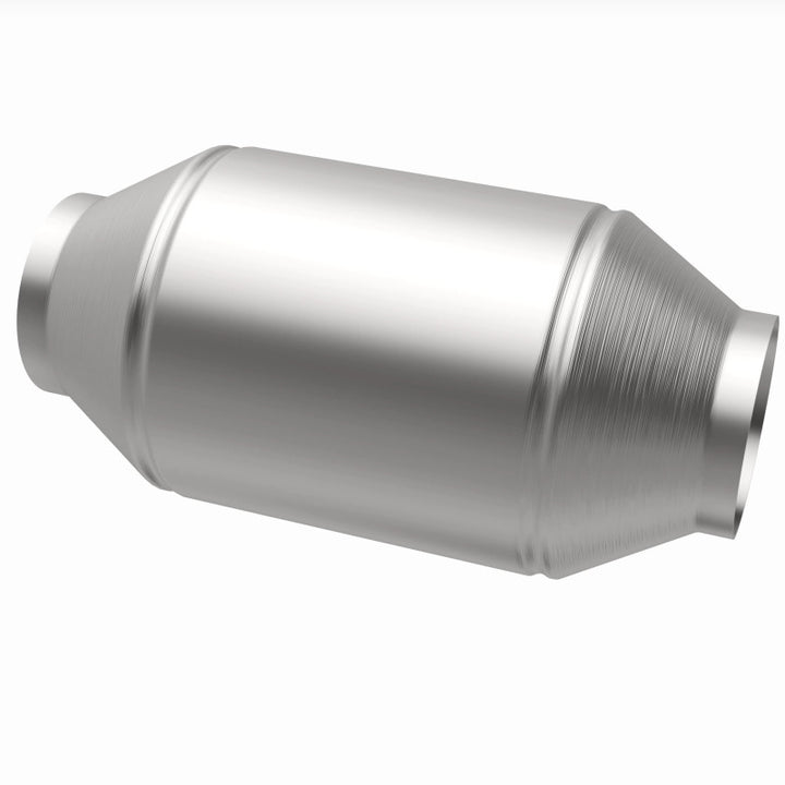 MagnaFlow Conv Universal 2.25 inch C/C CA Pre-OBDII In Stock