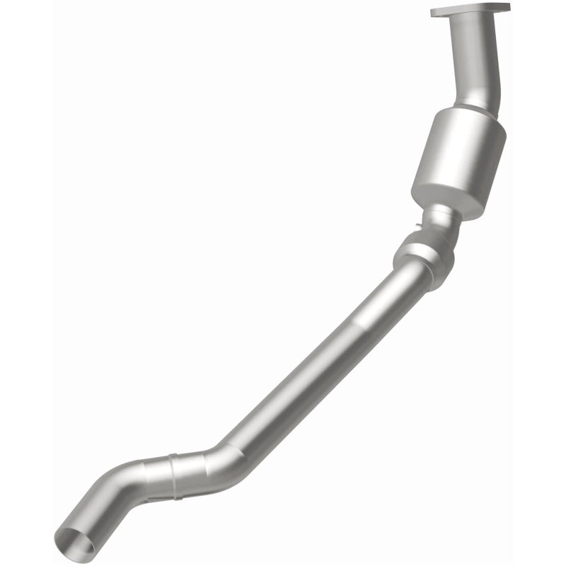 MagnaFlow Direct-Fit Catalytic Converter for 06-14 Chrysler 300 5.7L