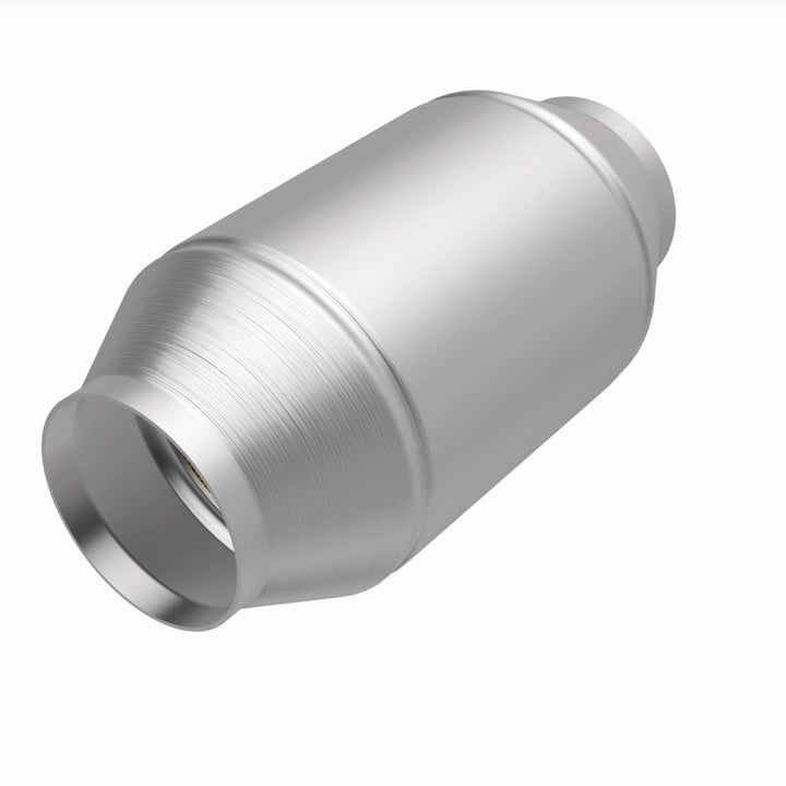 MagnaFlow Conv Universal 2.50 inch C/C CA Pre-OBDII In Stock