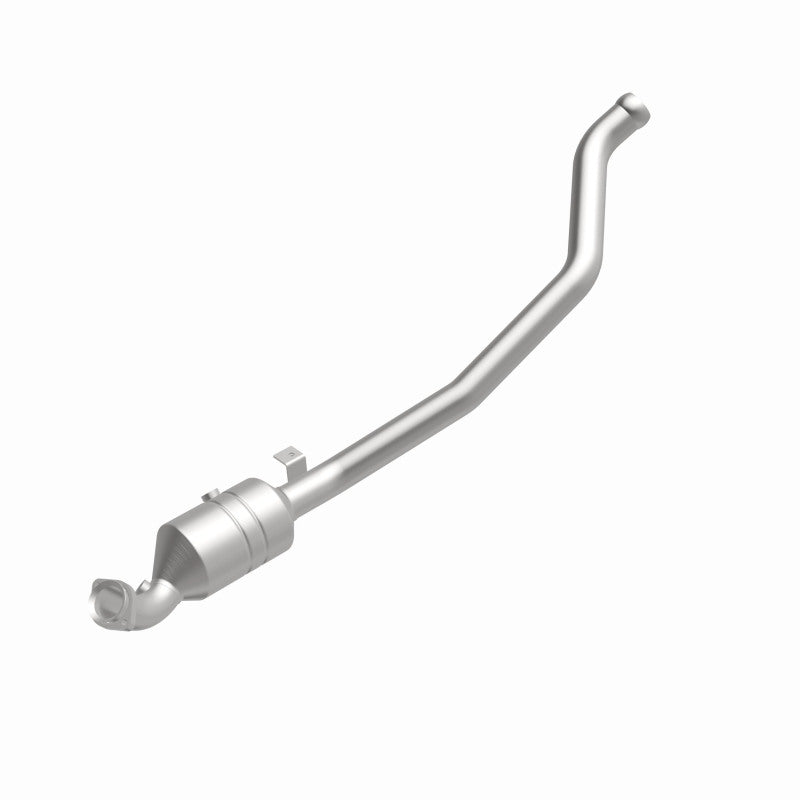 Magnaflow Conv DF 2006-2011 R350 3.5 L Underbody Easy Install