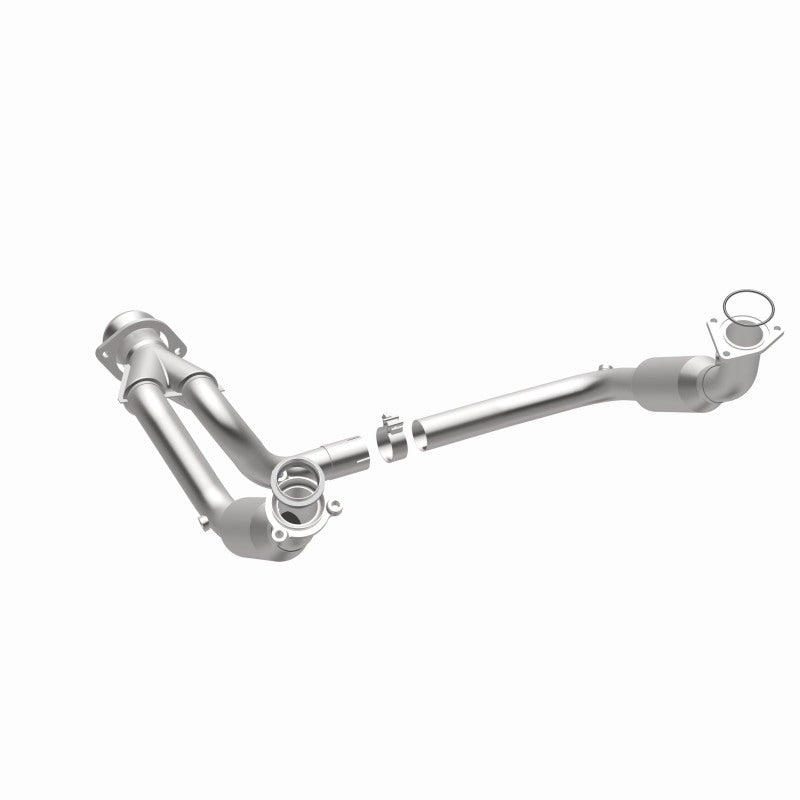 MagnaFlow Conv DF 2007-2008 Cadillac Escalade 6.2L Easy Install