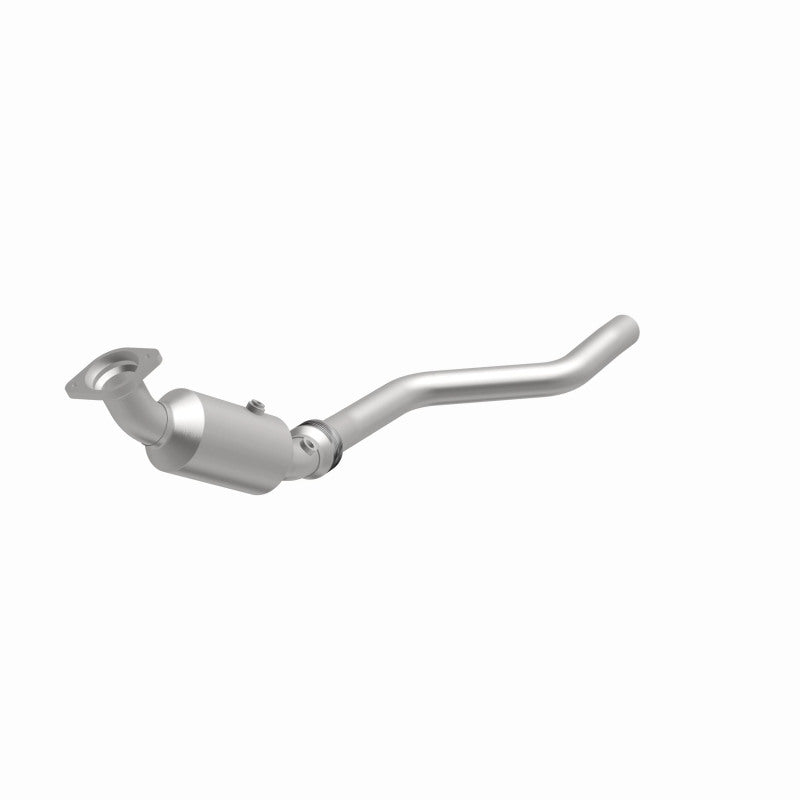 Magnaflow 06-14 Chrysler 300 5.7L Direct Fit Converter Easy Install