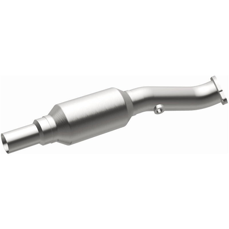 MagnaFlow OEM-Grade Direct-Fit Catalytic Converter - Toyota Matrix 2009-2013 2.4L - Rear, image 3