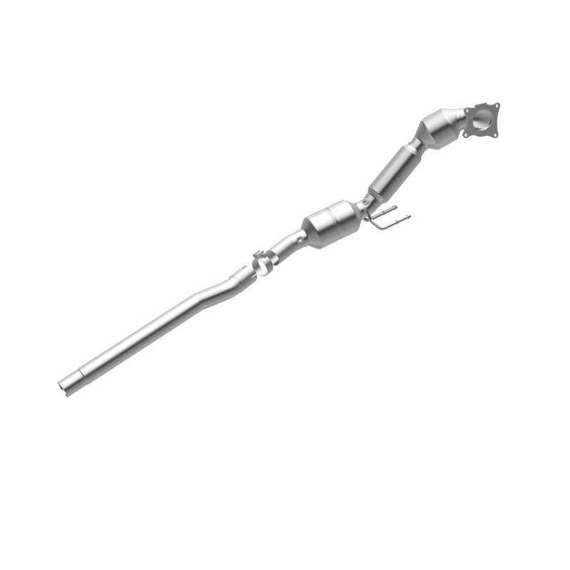Magnaflow 09-13 Volkswagen CC 2.0L Direct Fit Converter In Stock