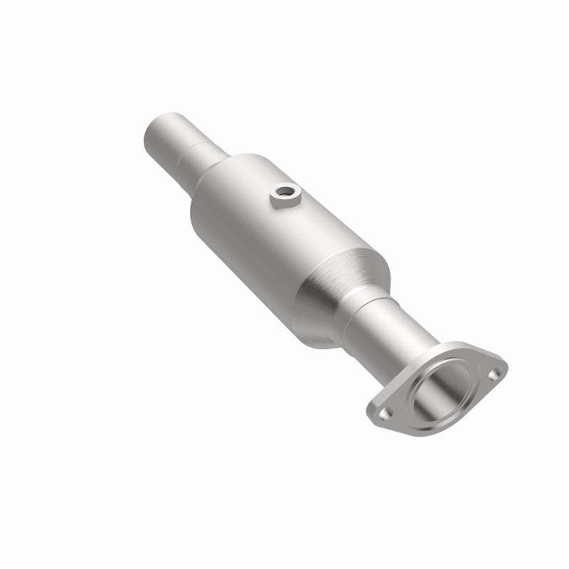 Magnaflow 10-12 Ford Fusion 2.5L Direct Fit Converter Easy Install