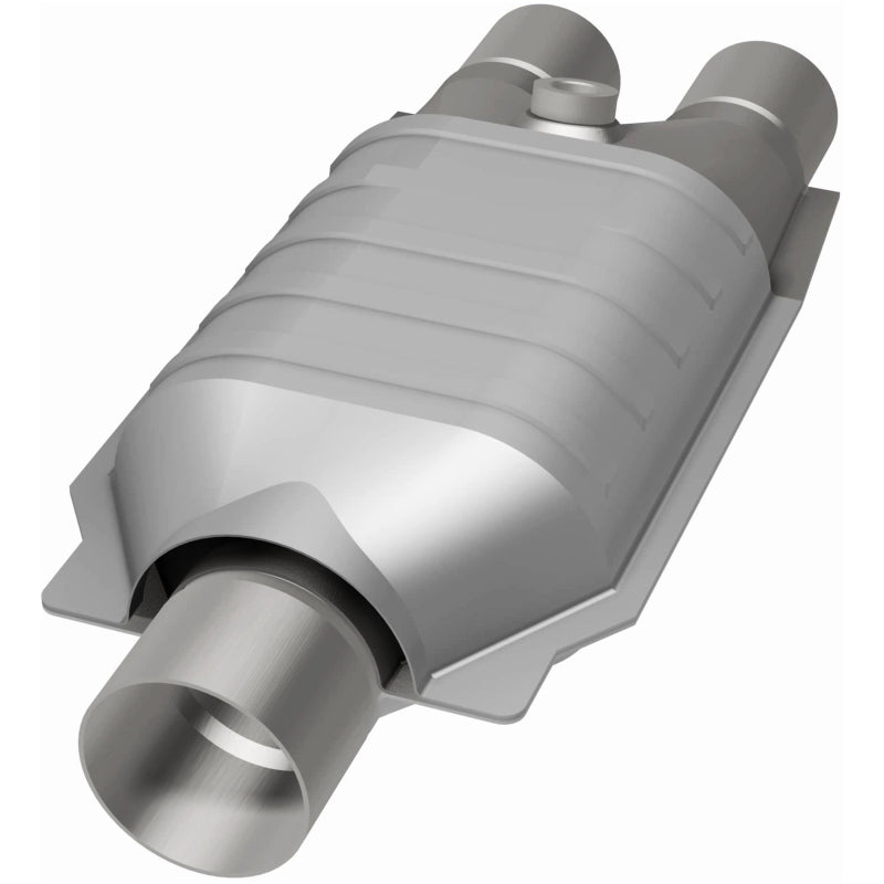 Magnaflow 2.5in./2in. S/D CAOBDII Universal Converter In Stock